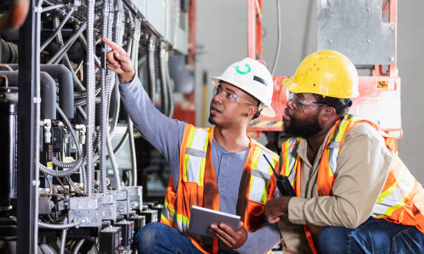 Best Industrial Electrical Services  in Hamilton, TX